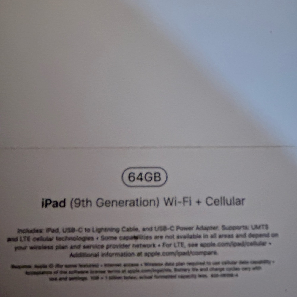 Apple iPad 9th Gen 64GB Wi-Fi + Cellular - White
